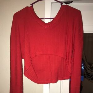 red long sleep cropped top